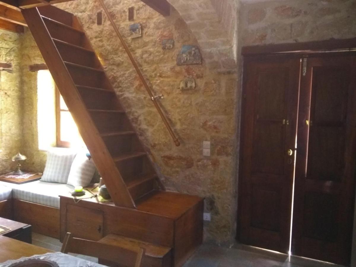 Rosalia Apartments Chalki Town Buitenkant foto